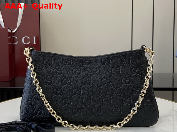 Gucci GG Emblem Medium Shoulder Bag in Black GG Grainy Leather 815277 Replica