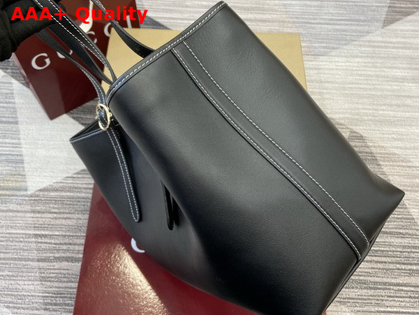 Gucci GG Emblem Medium Tote Bag in Black Leather 815213 Replica