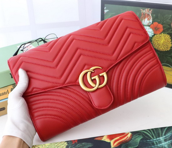 Gucci GG Marmont Clutch in Red Matelasse Chevron Leather with a Heart 498079