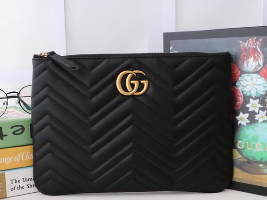 Gucci GG Marmont Leather Pouch in Black Matelasse Chevron Leather with Heart 525541