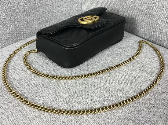 Gucci GG Marmont Matelasse Leather Super Mini Bag in Black