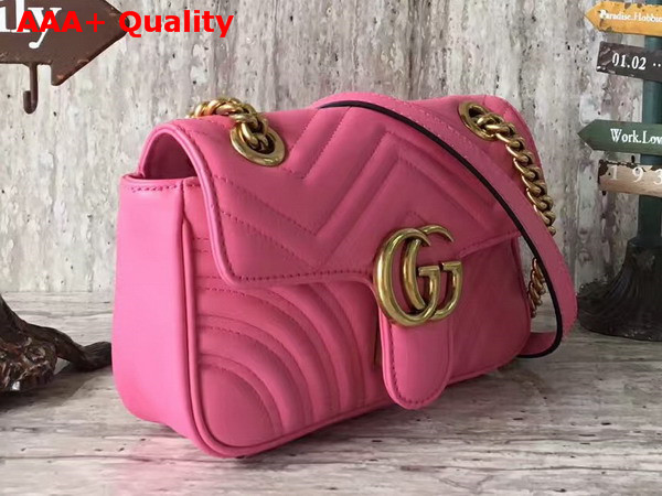 Gucci GG Marmont Matelasse Mini Bag in Pink Leather Replica