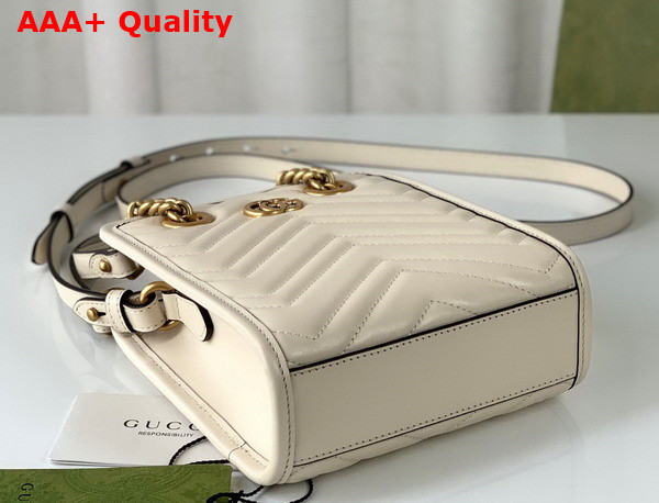 Gucci GG Marmont Matelasse Mini Bag in White Matelasse Chevron Leather 696123 Replica