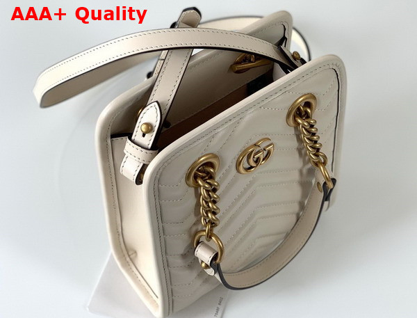 Gucci GG Marmont Matelasse Mini Bag in White Matelasse Chevron Leather 696123 Replica