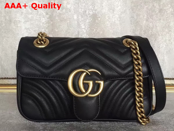 Gucci GG Marmont Matelasse Shoulder Bag in Black Calfskin Replica