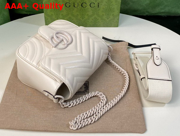 Gucci GG Marmont Matelasse Shoulder Bag in White Leather 739681 Replica