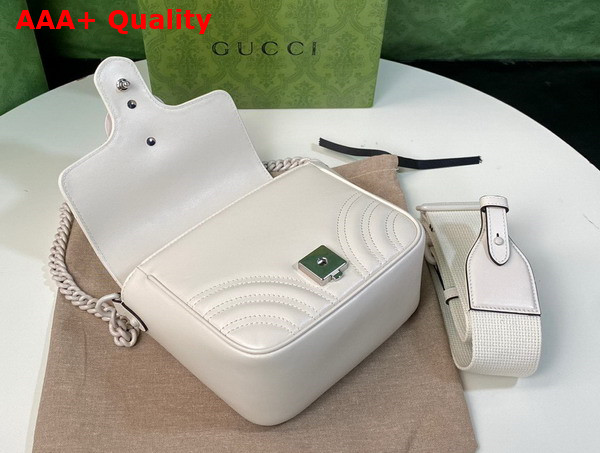 Gucci GG Marmont Matelasse Shoulder Bag in White Leather 739681 Replica