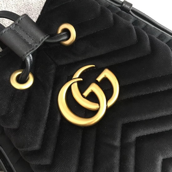 Gucci GG Marmont Quilted Velvet Bucket Bag in Black