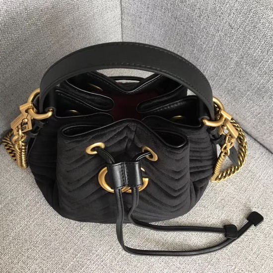 Gucci GG Marmont Quilted Velvet Bucket Bag in Black