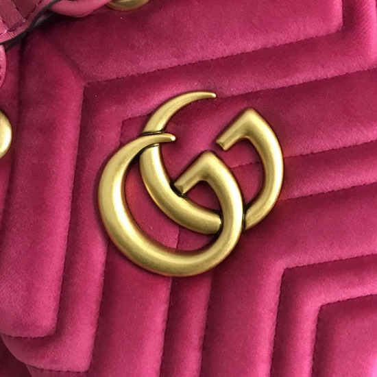 Gucci GG Marmont Quilted Velvet Bucket Bag in Pink