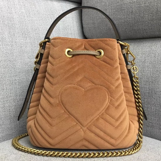 Gucci GG Marmont Quilted Velvet Bucket Bag in Tan