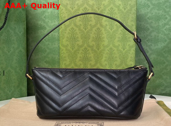 Gucci GG Marmont Shoulder Bag in Black Matelasse Chevron Leather 739166 Replica