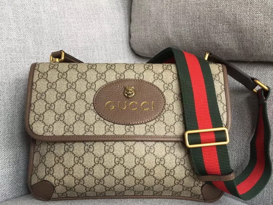 Gucci GG Supreme Messenger Bag 495654