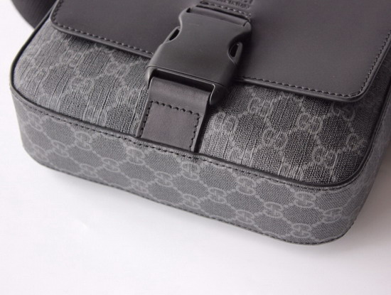 Gucci GG Supreme Messenger Bag Black and Grey GG Supreme Canvas