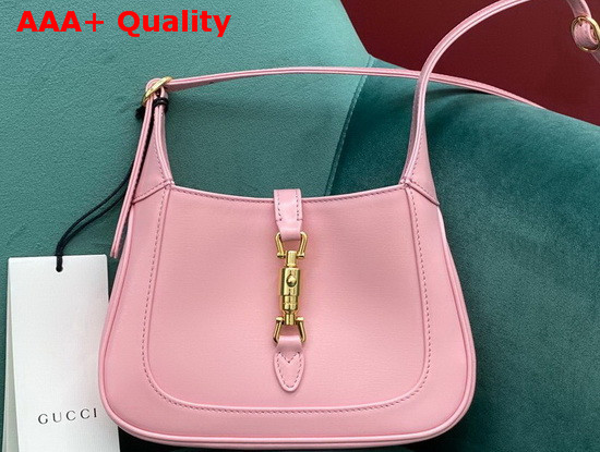 Gucci Jackie 1961 Mini Hobo Bag in Light Pink Leather 637091 Replica