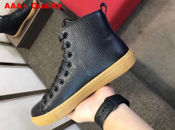 Gucci Leather High Top Sneaker in Black with Donald Duck Embroidered Appliques Replica