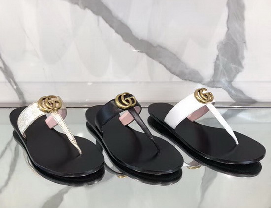 Gucci Leather Thong Sandal with Double G Black Leather