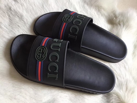 Gucci Logo Rubber Slide Sandal 525140