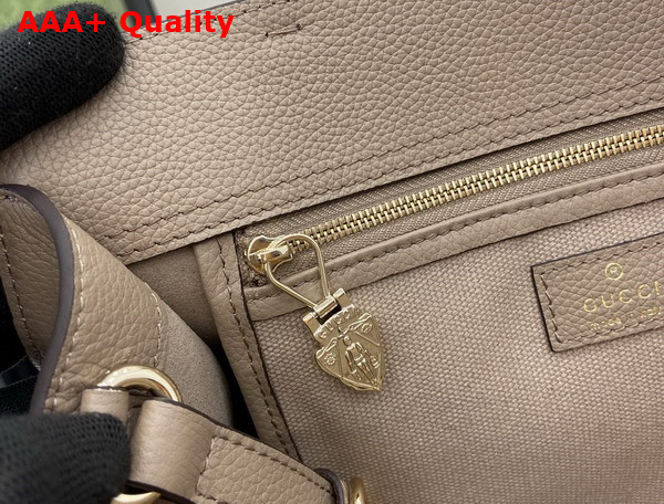 Gucci Medium Tote Bag with Hook Closure in Taupe Soft Grainy Leather 806205 Replica