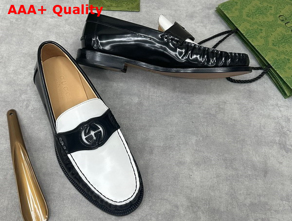 Gucci Mens Interlocking G Loafer in White and Black Leather 738470 Replica