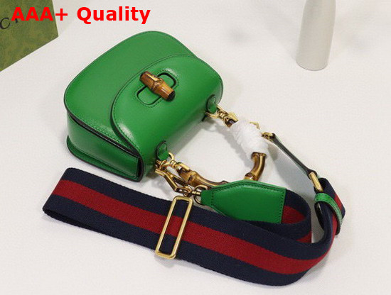 Gucci Mini Top Handle Bag with Bamboo Green Leather 686864 Replica