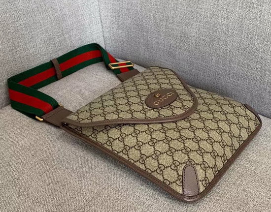 Gucci Neo Vintage GG Medium Messenger Bag in Beige Ebony GG Supreme Canvas 598604