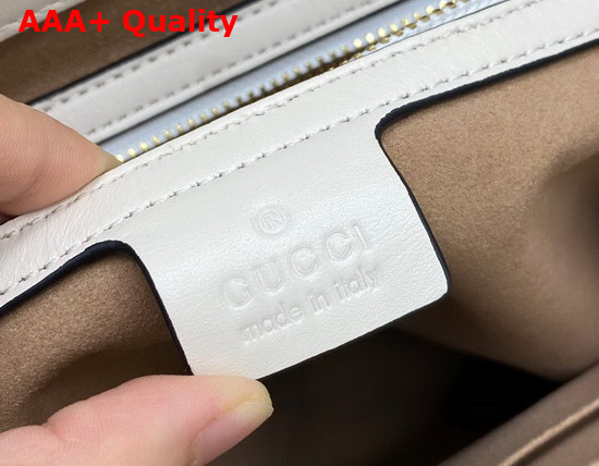 Gucci Padlock GG Medium Shoulder Bag Beige Ebony GG Supreme Canvas with White Leather Detail 479197 Replica