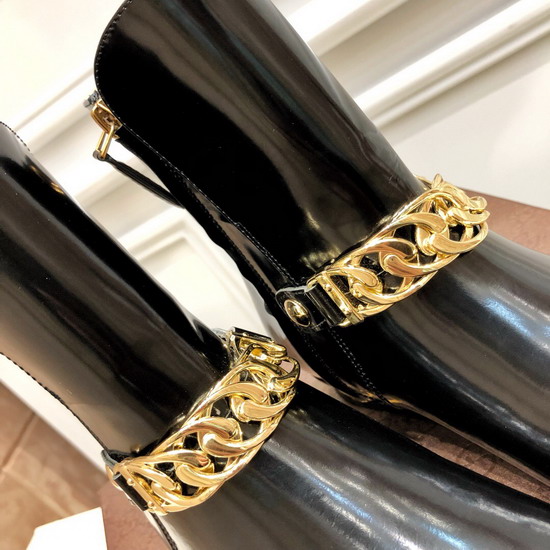 Gucci Patent Leather Ankle Boot with Chain Black