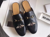 Gucci Princetown Leather Slipper in Black Leather with Embroidered Bee