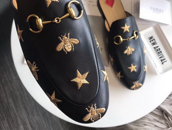 Gucci Princetown Leather Slipper in Black Leather with Embroidered Star and Bee