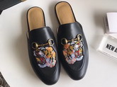 Gucci Princetown Leather Slipper in Black Leather with Embroidered Tigar