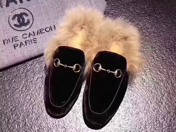 Gucci Princetown Velvet Slipper in Black with Lamb Fur