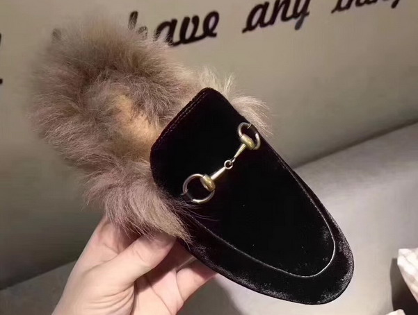 Gucci Princetown Velvet Slipper in Black with Lamb Fur