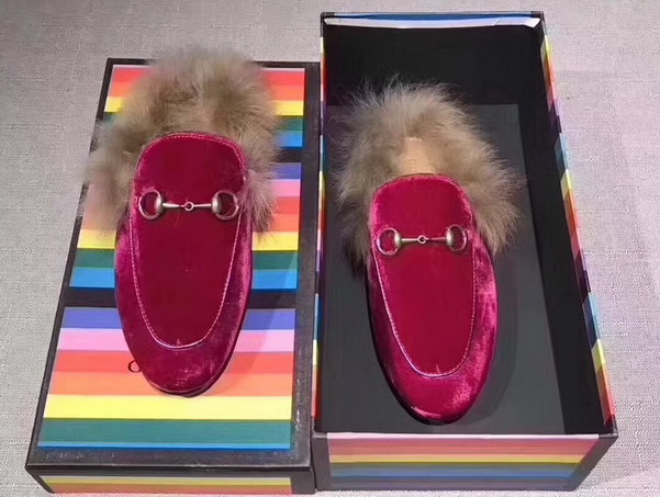 Gucci Princetown Velvet Slipper in Fuchsia Trimmed with Lamb Fur