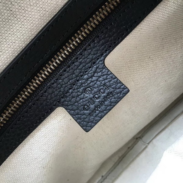 Gucci Print Shoulder Bag in Black Leather with Gucci Vintage Logo