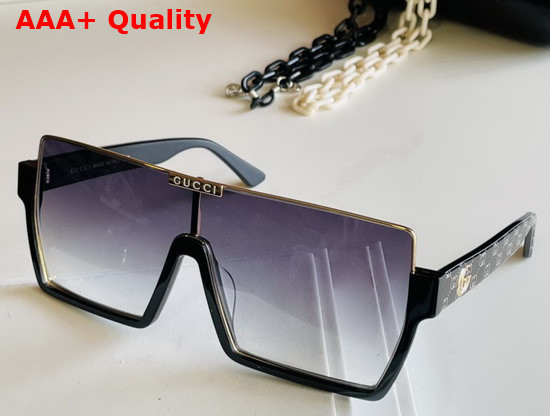 Gucci Rectangular Frame Sunglasses with Chain Replica