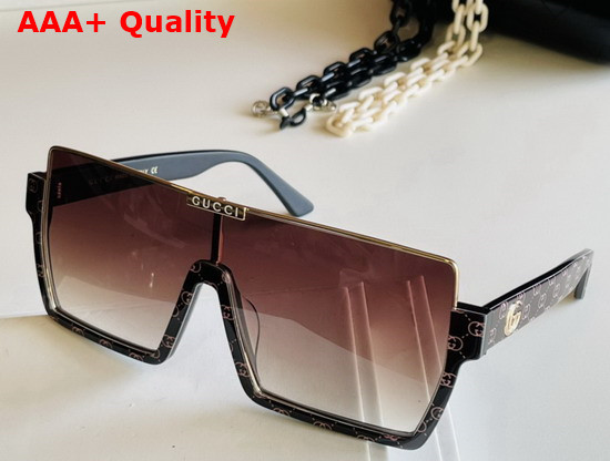 Gucci Rectangular Frame Sunglasses with Chain Replica