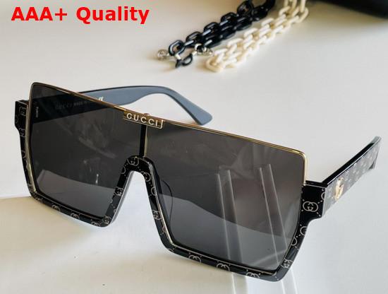 Gucci Rectangular Frame Sunglasses with Chain Replica