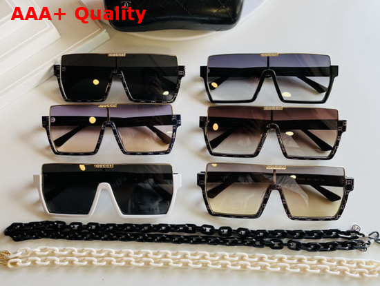 Gucci Rectangular Frame Sunglasses with Chain Replica