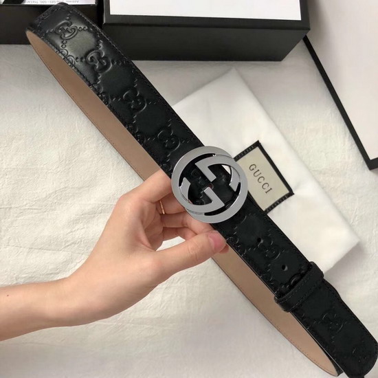 Gucci Signature Leather Belt in Black with Interlocking G Buckle