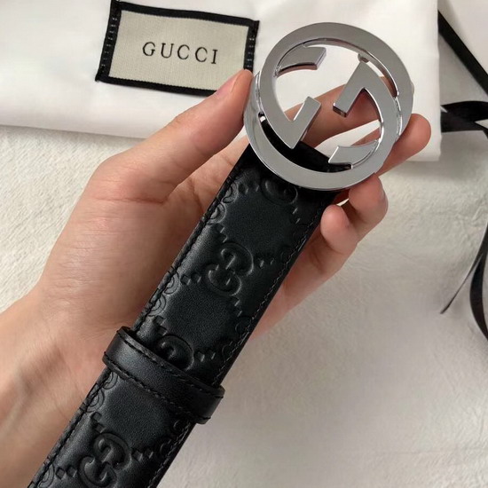 Gucci Signature Leather Belt in Black with Interlocking G Buckle