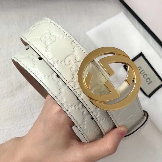 Gucci Signature Leather Belt in White with Interlocking G Buckle