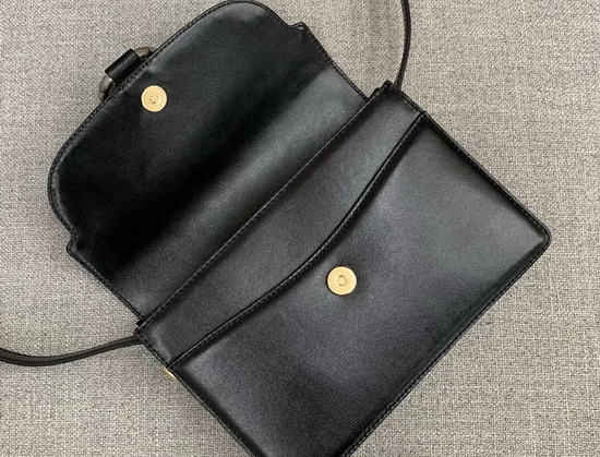 Gucci Small Leather Shoulder Bag in Black Leather 589474