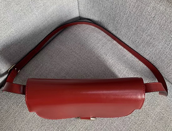 Gucci Small Leather Shoulder Bag in Red Leather 589474