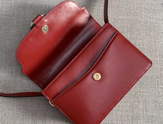 Gucci Small Leather Shoulder Bag in Red Leather 589474