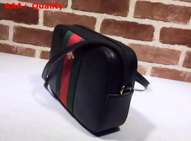 Gucci Small Shoulder Bag in Black With a Golden Bee Embroidery Replica