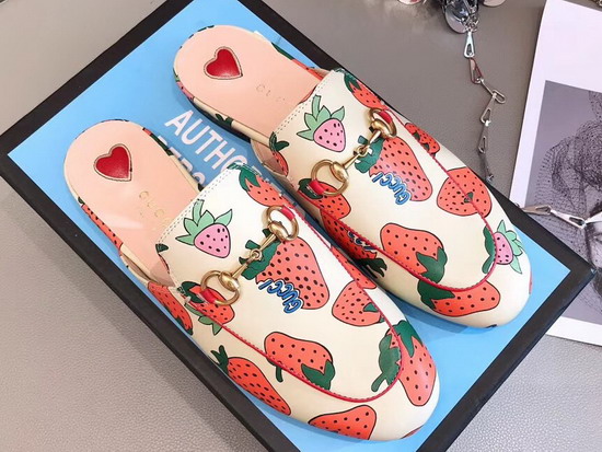 Gucci Strawberry Print Princetown Slipper