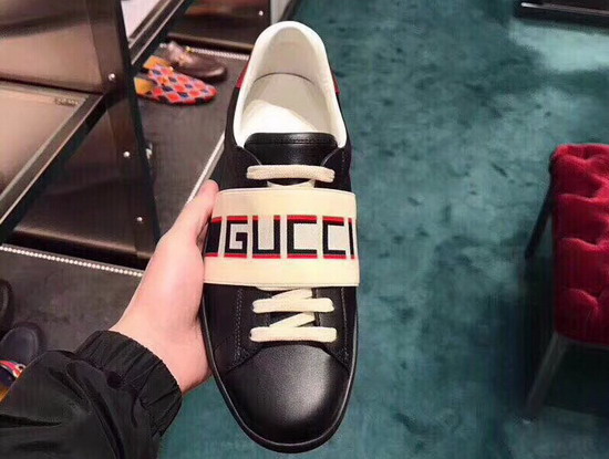 Gucci Stripe Leather Sneaker in Black Leather