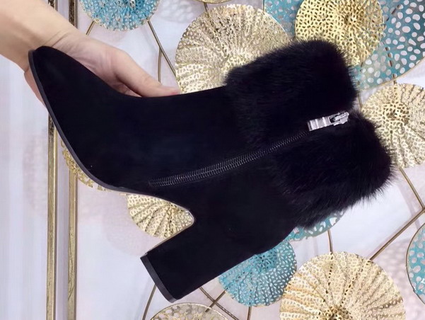 Gucci Suede Ankle Boot with Rabit Fur in Black