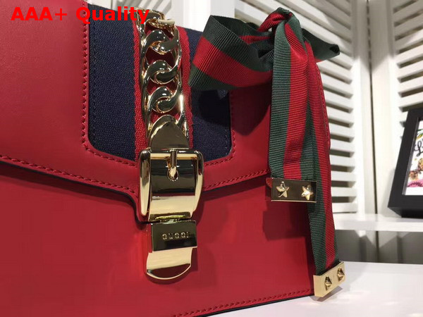 Gucci Sylvie Leather Shoulder Bag in Hibiscus Replica